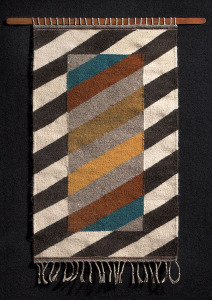 Louise Halsey's Aperture Rug/Shadow (2009), made of handspun Greek wool and linen